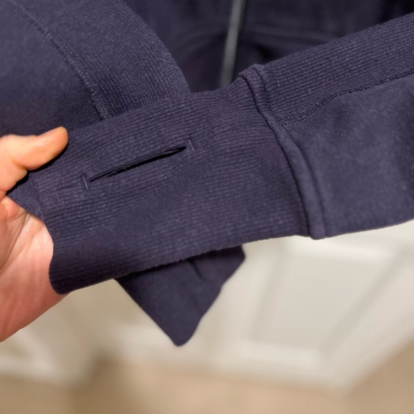 Lululemon Scuba Hoodie Fleece Interior Deep Purple Sz 8 - Picture 9 of 12